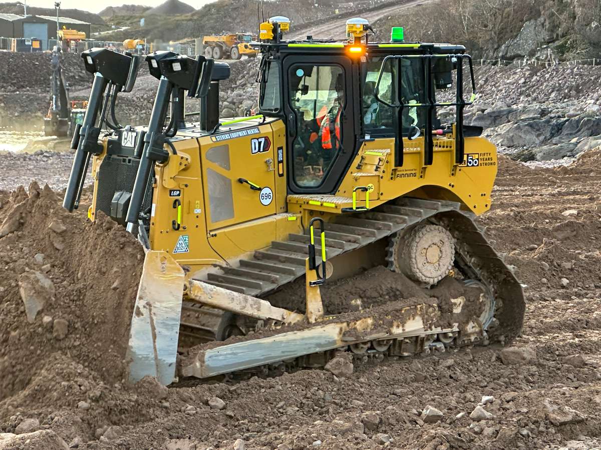 Stevens Expands Fleet Capabilities With New Caterpillar D7 Dozers