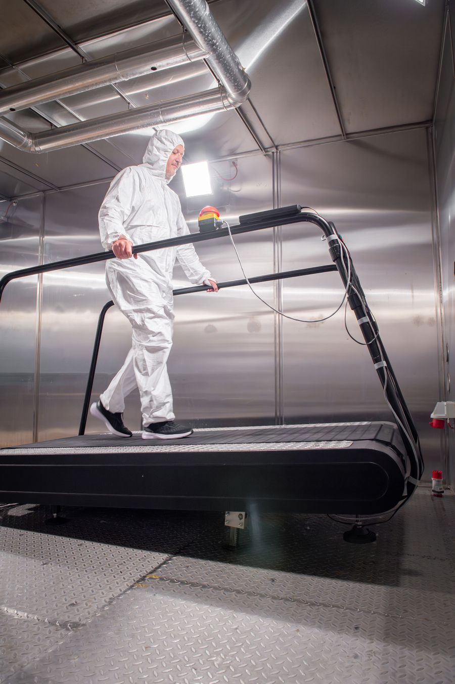 DuPont Advancing Comfort and Safety with New Tyvek Protective Clothing