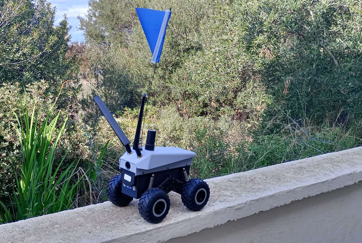 Hands-on STEM Robotics and AI Learning with FrodoBots EarthRover Mini+