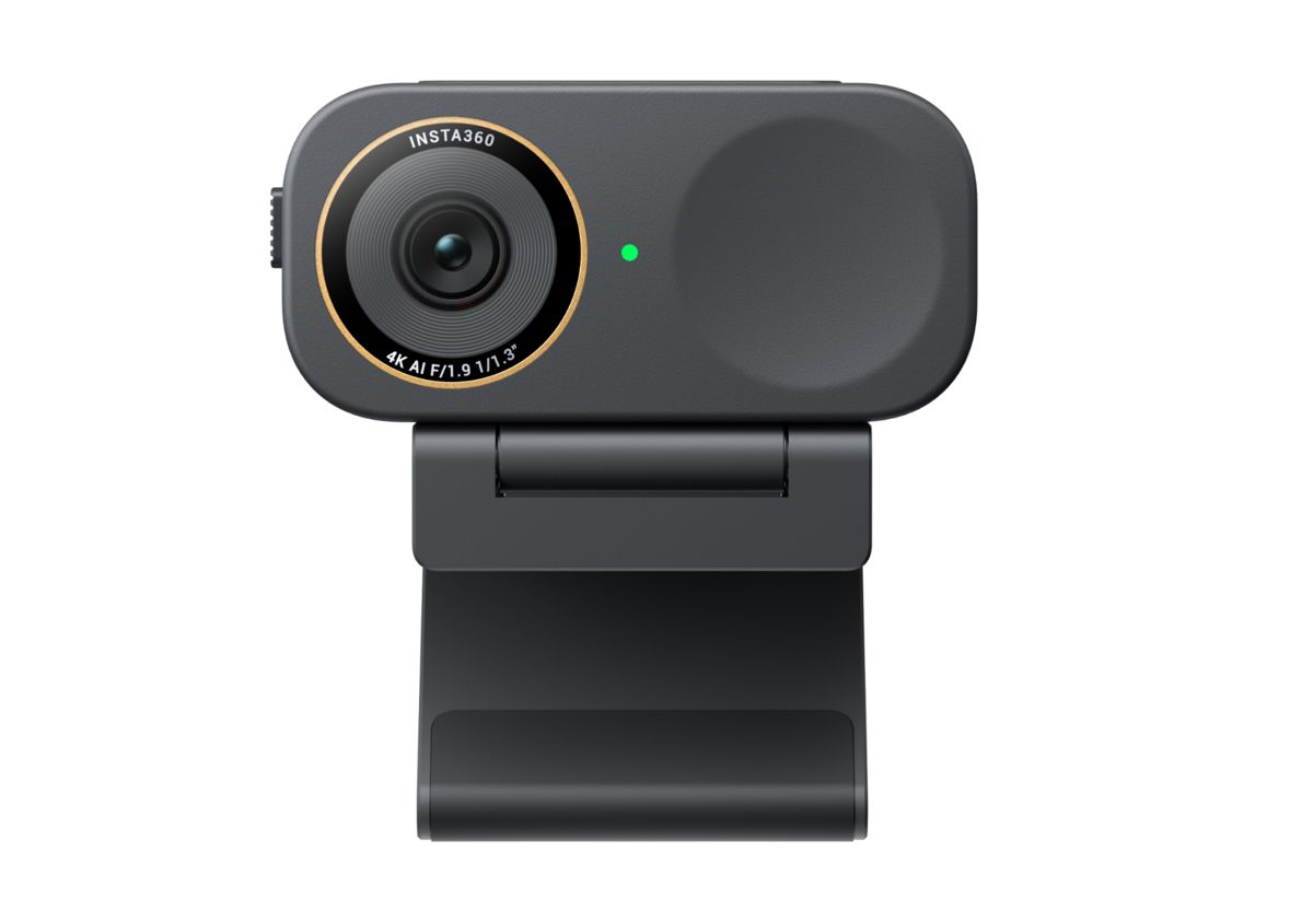 Insta360 Redefines the AI Webcam for Professional Work at CES