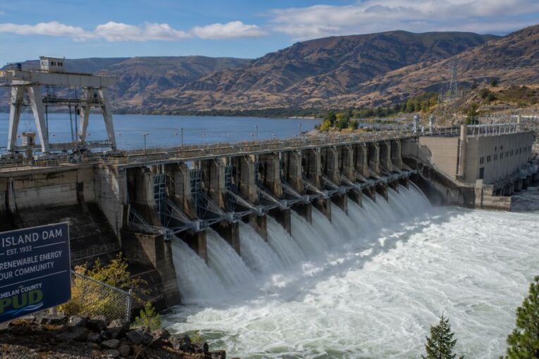 Columbia River Dam Spillways Brace For A Generational Rebuild
