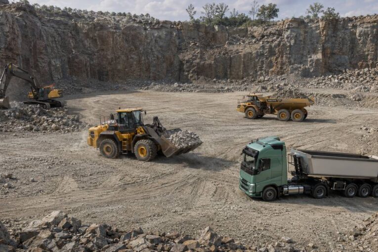 VolvoCE and Hitachi Energy Team Up to Power Zero Emission Construction Sites