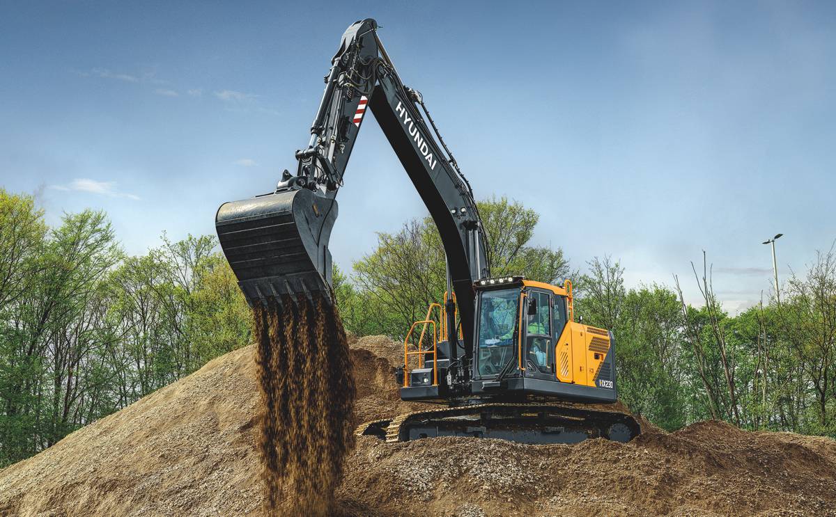 Hyundai Takes Aim at UK Rental Market with A New Excavator for Hillhead