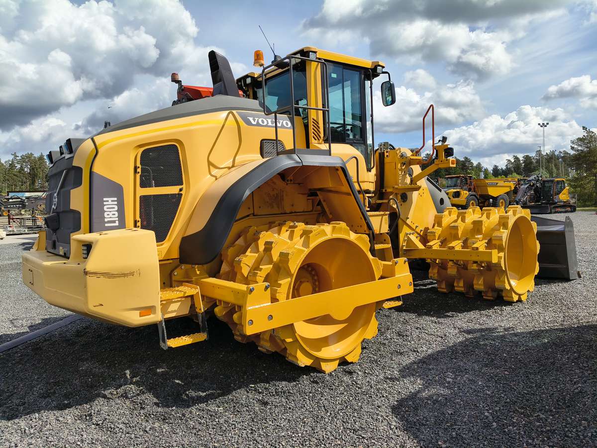 Inside Volvo Construction Equipment's Connected Worksite
