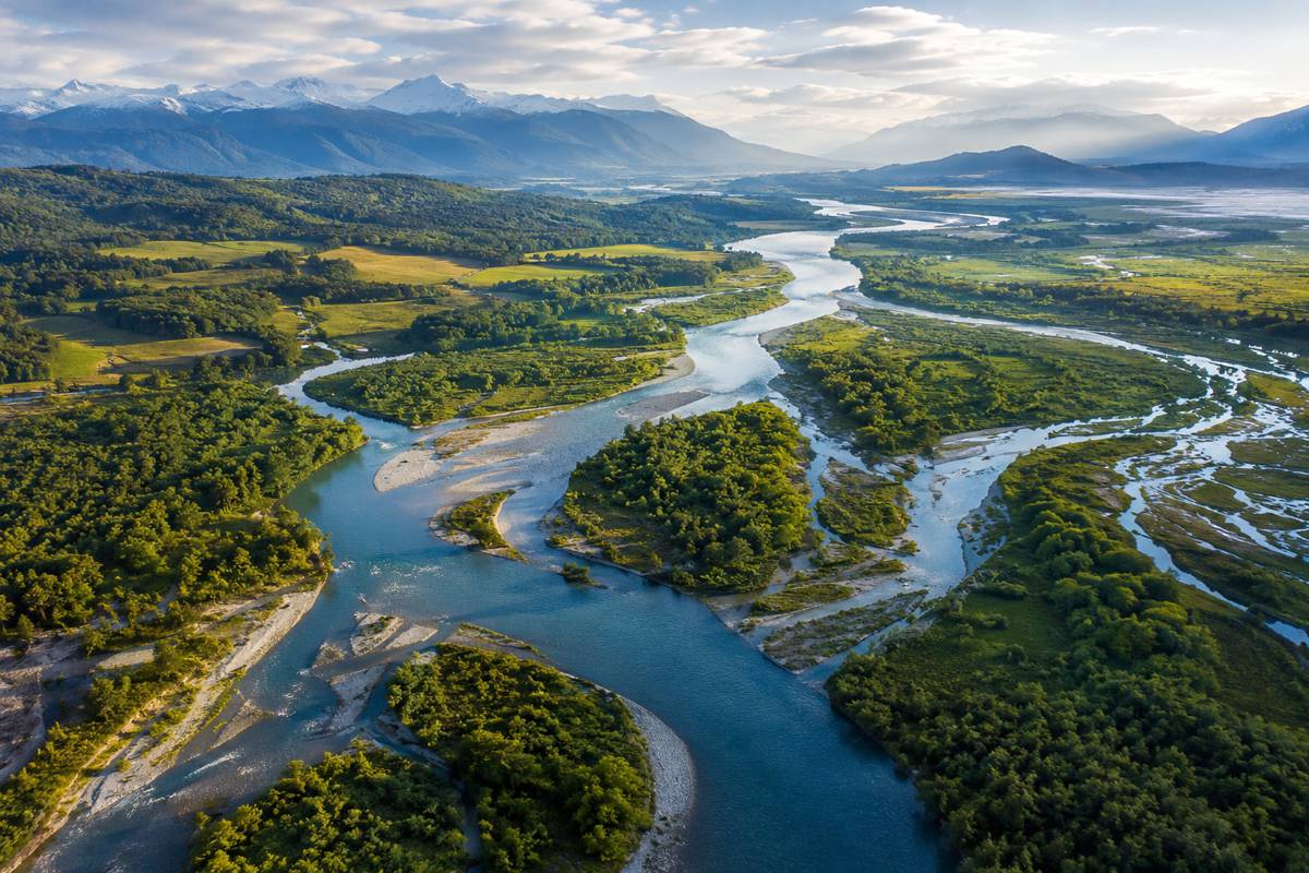 Open High-Res Hydrography Reaches the Americas with HydroSHEDS v2