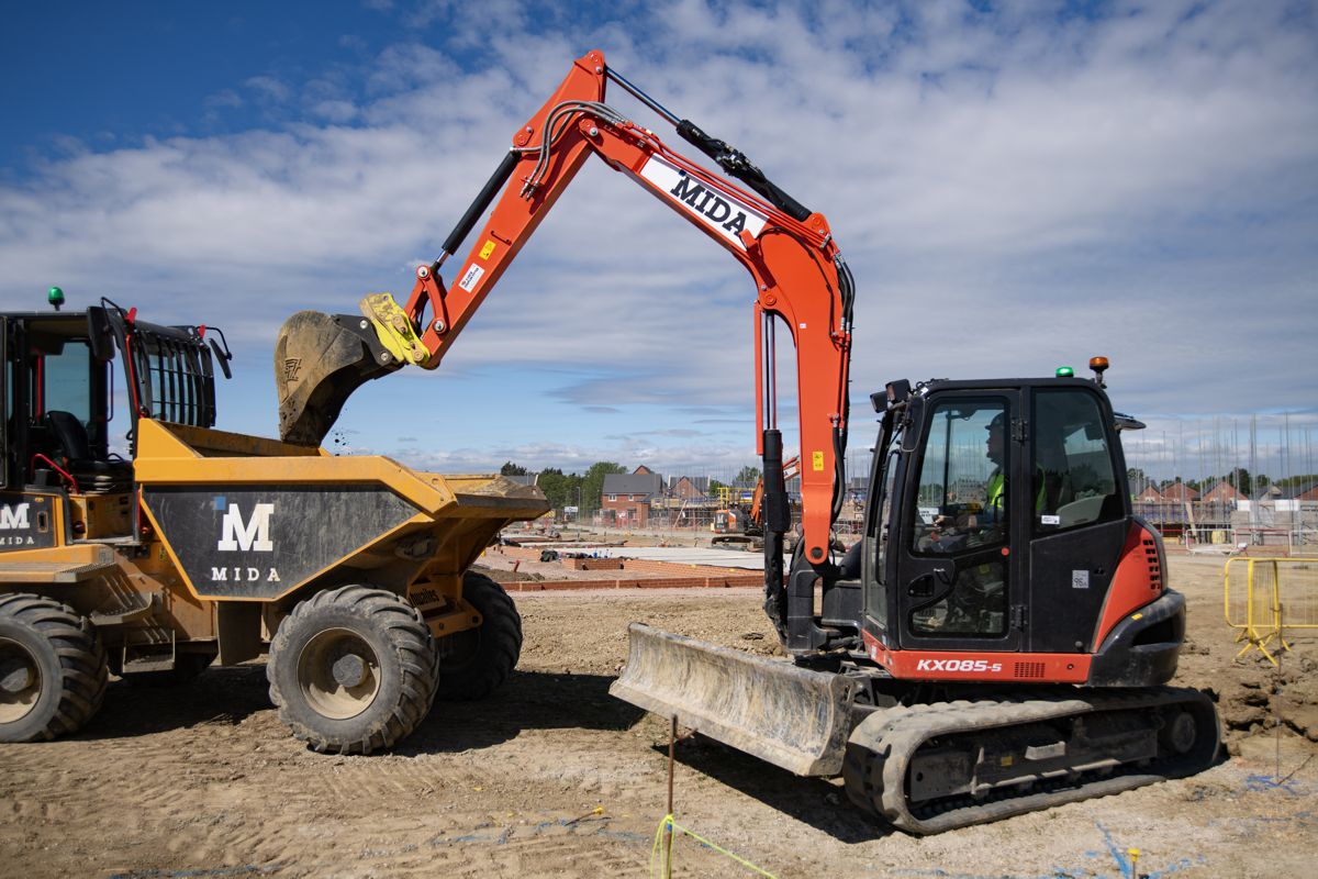 MIDA Civils Deepens Kubota Commitment as Fleet Expands Beyond 100 Machines