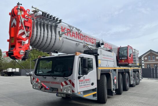 Krandienst Süderau Strengthens Heavy Lifting Capability with Tadano AC 5.250L-2