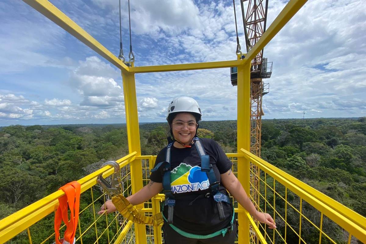 Tower Cranes Take Construction Engineering into Amazon Climate Science