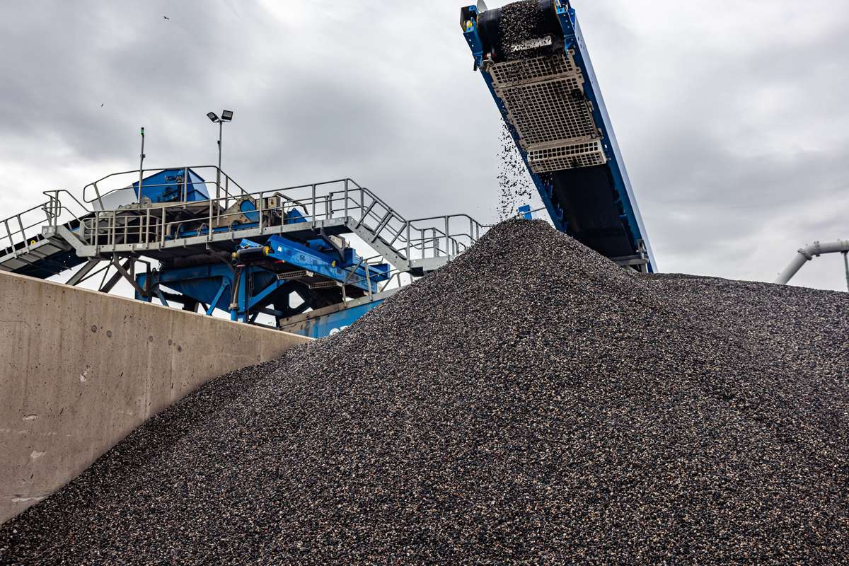 Construction Waste is Becoming a New Revenue Stream for Contractors in UK
