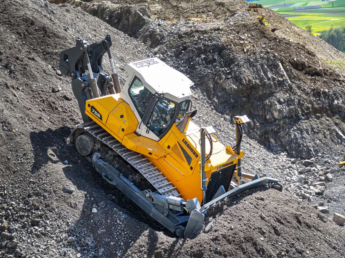 Liebherr Brings Electrified Quarrying and Heavy Machinery to steinexpo