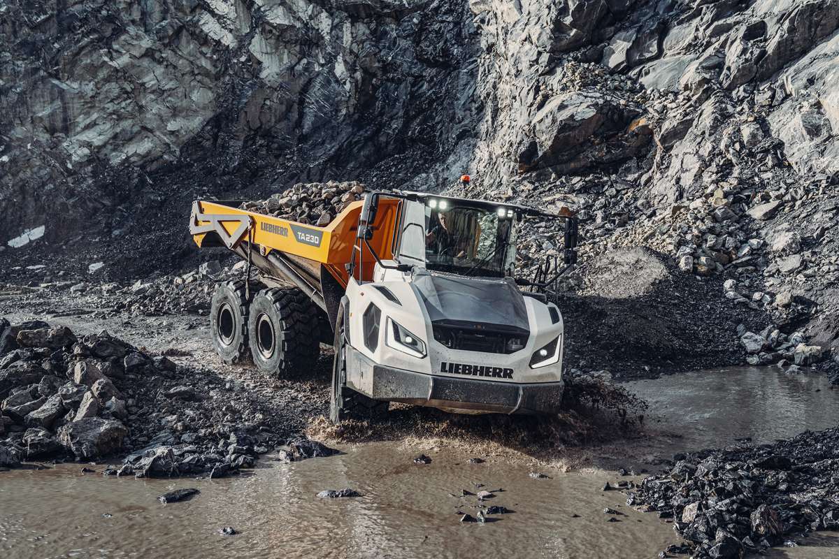 Liebherr Brings Electrified Quarrying and Heavy Machinery to steinexpo