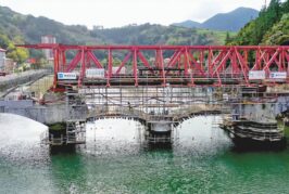 The Deba Bridge and the Quiet Rise of Ephemeral Engineering in Europe